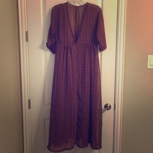 Loose beach/swimsuit cover up